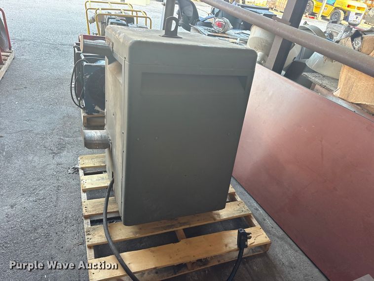 image for item FB8797 Lincoln TM-300/300 welder