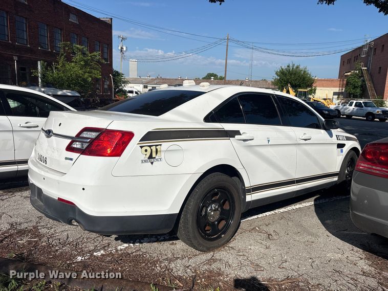 image for item FB8800 2014 Ford Taurus Police Interceptor 