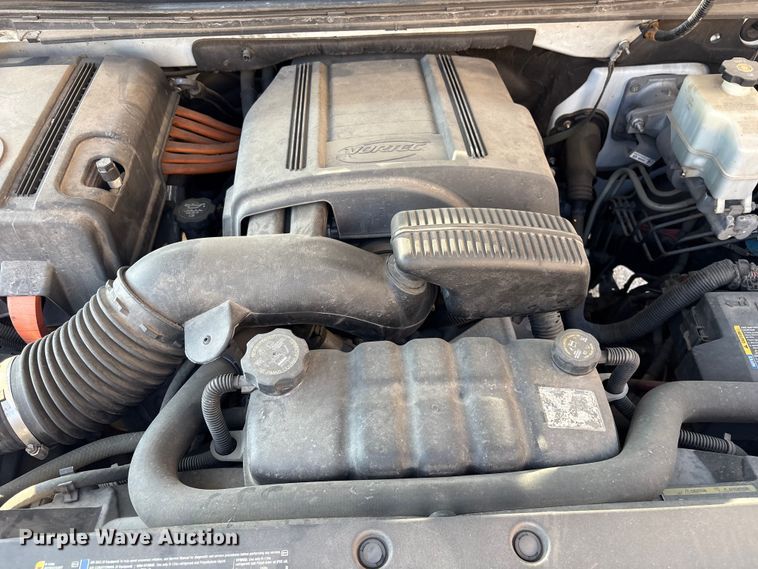 image for item FB8808 2010 Chevrolet Silverado Hybrid Crew Cab pickup truck