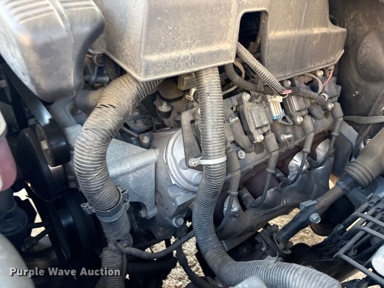 image for item FB8808 2010 Chevrolet Silverado Hybrid Crew Cab pickup truck