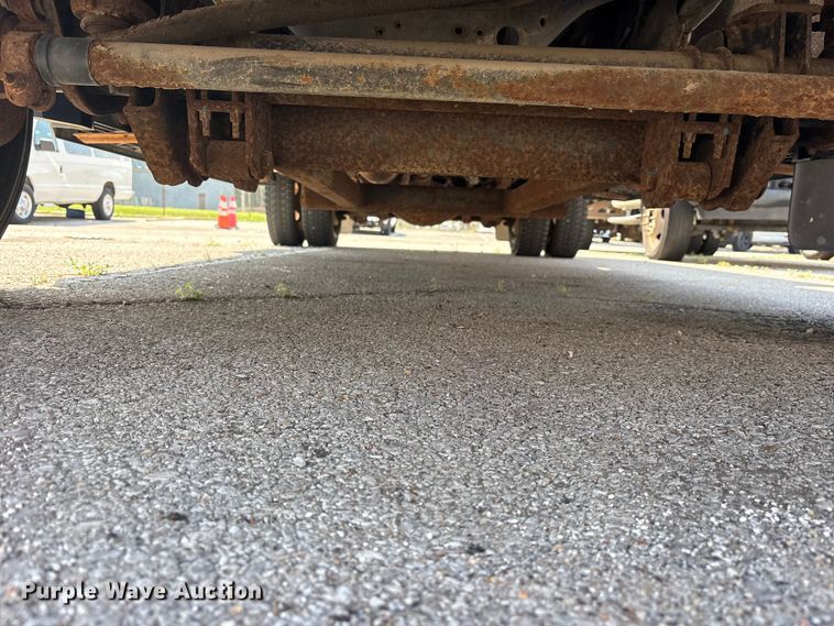 image for item FB8809 2009 Ford F550 bucket truck