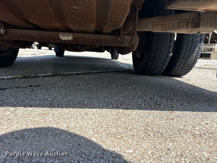 image for item FB8809 2009 Ford F550 bucket truck