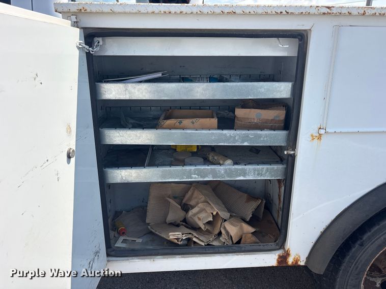 image for item FB8809 2009 Ford F550 bucket truck