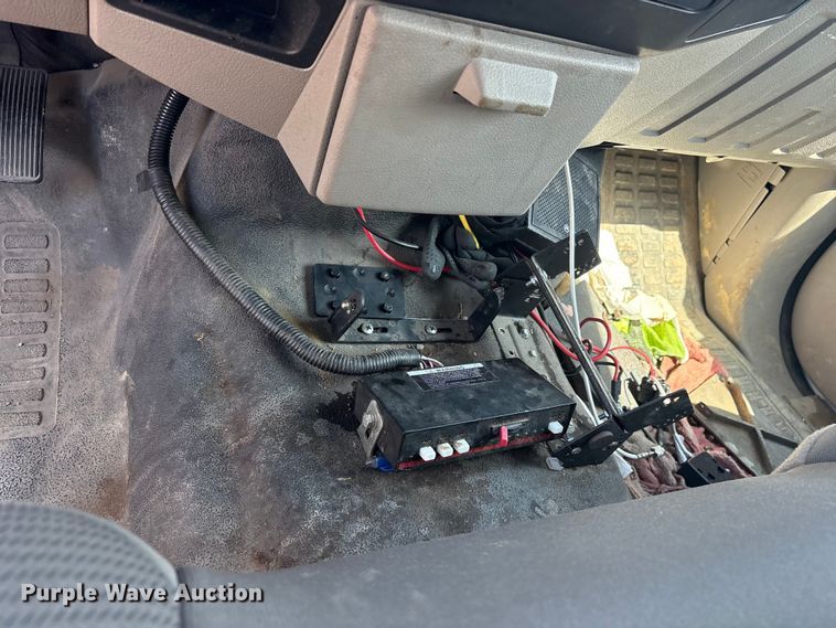 image for item FB8809 2009 Ford F550 bucket truck