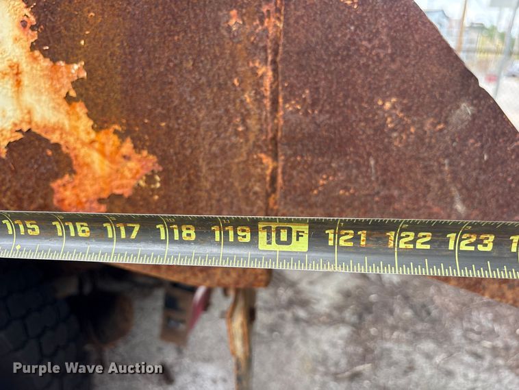 image for item FB8812 2009 International DuraStar 4400 dump truck