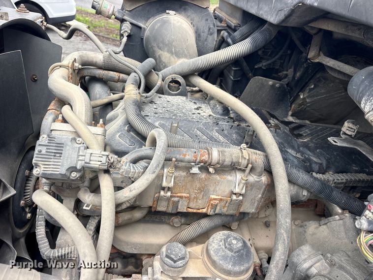 image for item FB8812 2009 International DuraStar 4400 dump truck