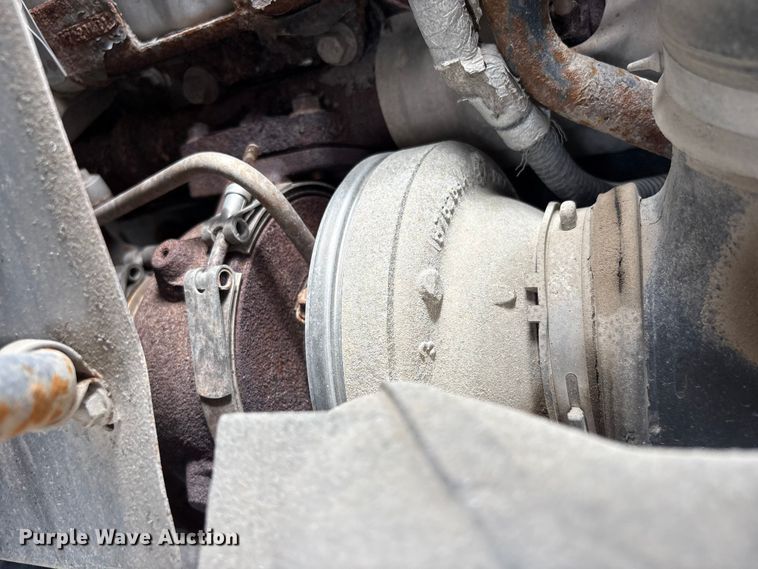 image for item FB8813 2009 International DuraStar 4400 dump truck