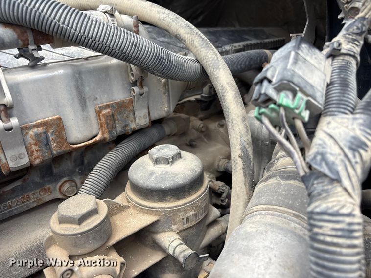 image for item FB8813 2009 International DuraStar 4400 dump truck