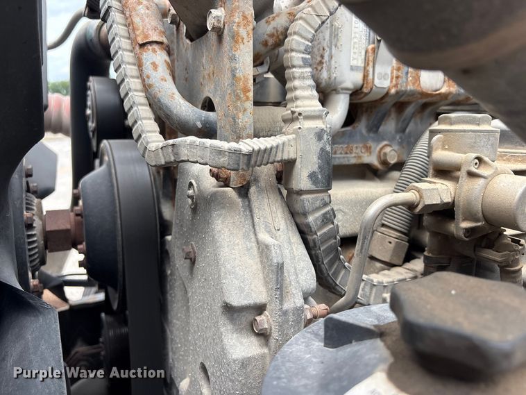 image for item FB8813 2009 International DuraStar 4400 dump truck