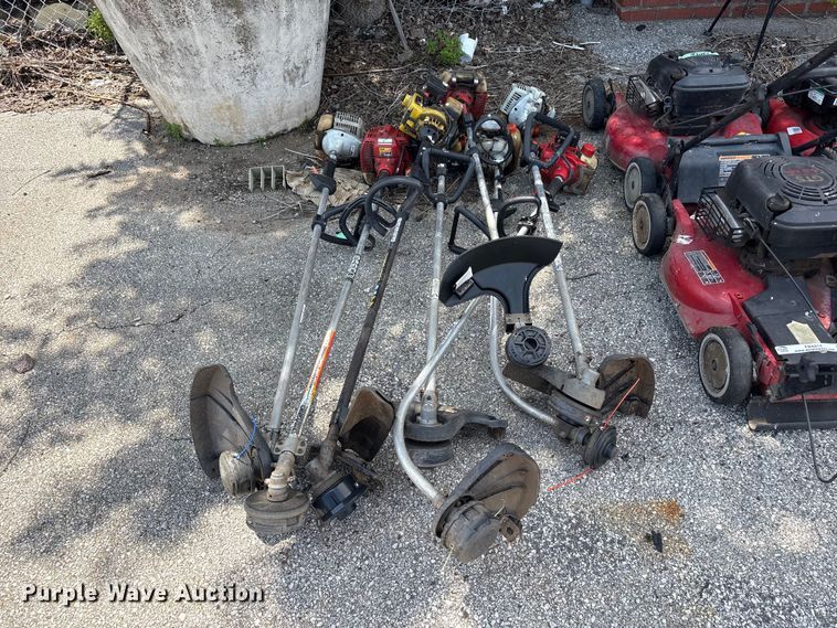 image for item FB8814 Lawn equipment