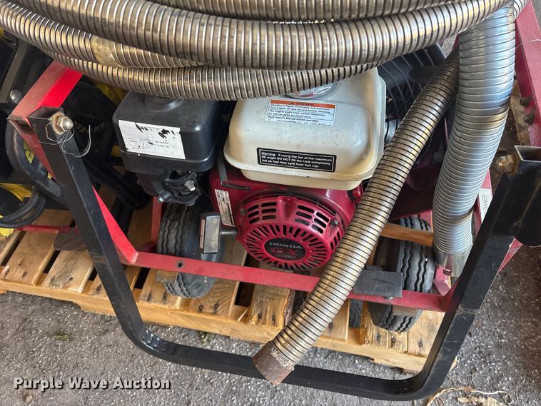 image for item FB8815 (9) Super Vac fans