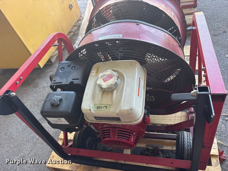 image for item FB8815 (9) Super Vac fans