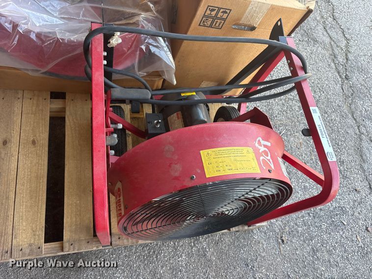 image for item FB8815 (9) Super Vac fans
