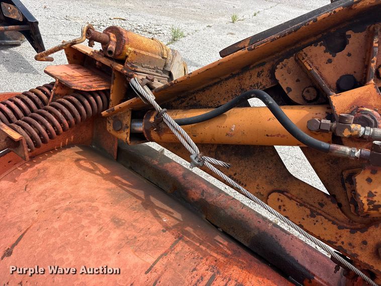 image for item FB8819 2005 Wausau R3610H snow plow