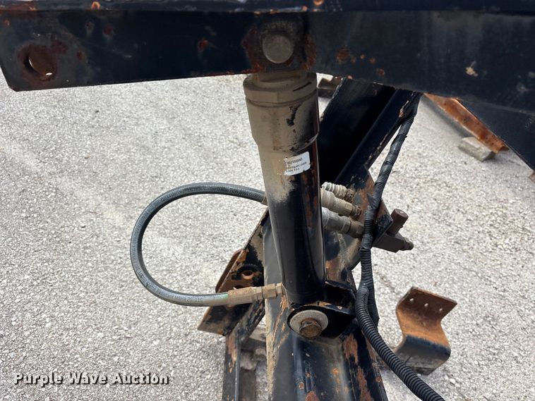 image for item FB8819 2005 Wausau R3610H snow plow