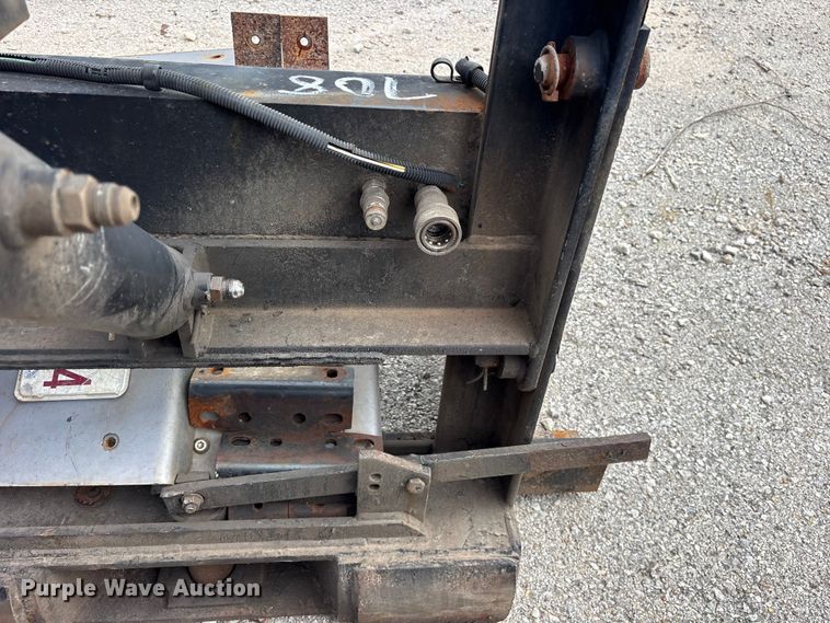 image for item FB8820 2004 Wausau R3610H snow plow