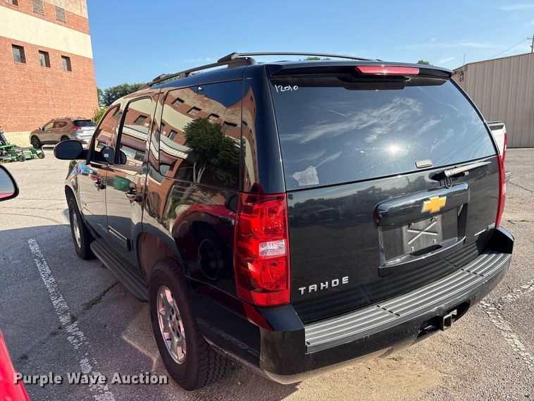 image for item FB8822 2012 Chevrolet Tahoe SUV