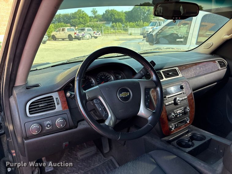 image for item FB8822 2012 Chevrolet Tahoe SUV