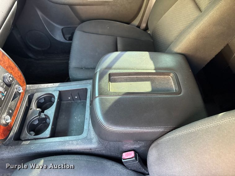 image for item FB8822 2012 Chevrolet Tahoe SUV