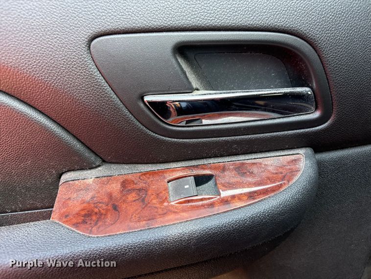 image for item FB8822 2012 Chevrolet Tahoe SUV