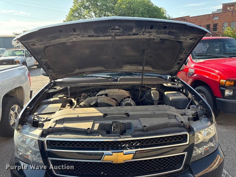 image for item FB8822 2012 Chevrolet Tahoe SUV