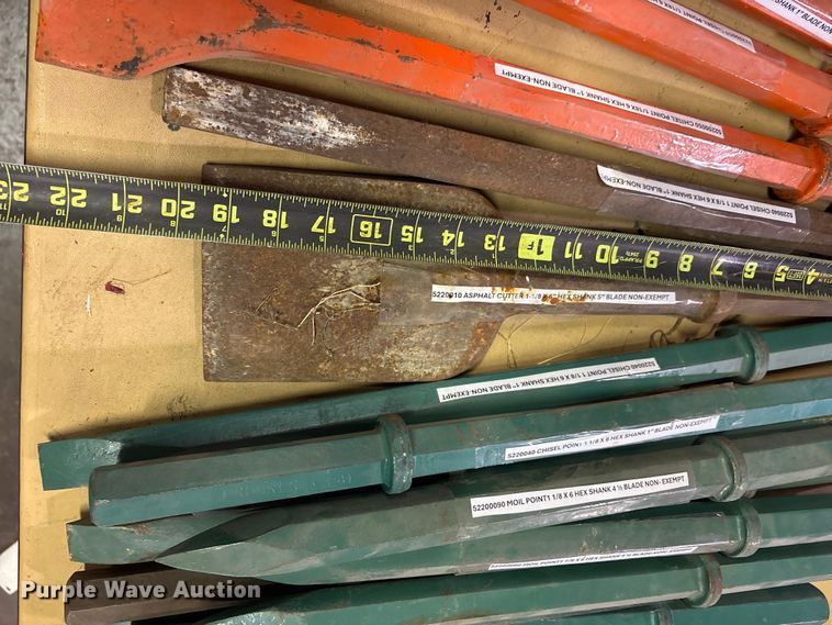 image for item FB8824 Approximately 26 asphalt cutters/ blades