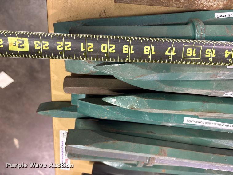 image for item FB8824 Approximately 26 asphalt cutters/ blades