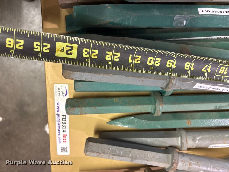 image for item FB8824 Approximately 26 asphalt cutters/ blades