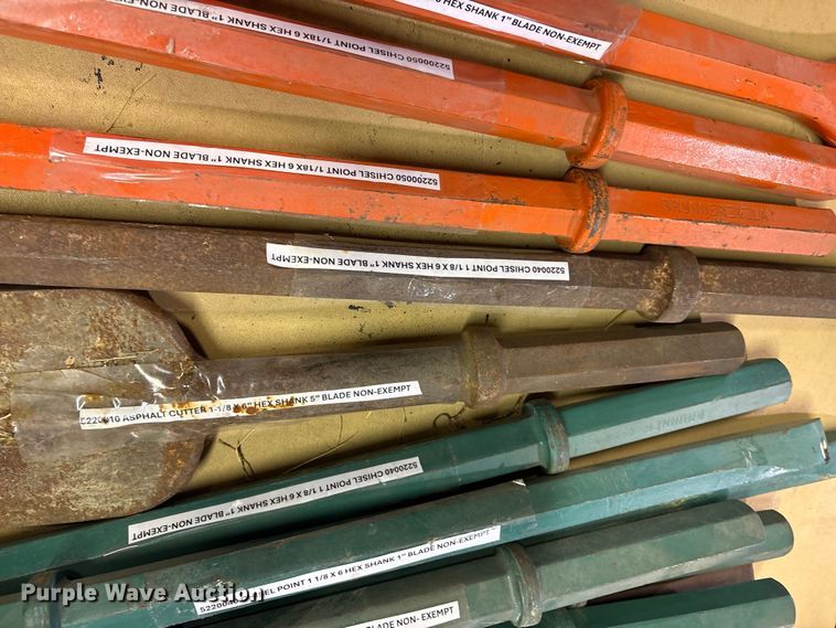 image for item FB8824 Approximately 26 asphalt cutters/ blades
