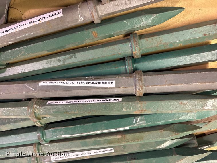 image for item FB8824 Approximately 26 asphalt cutters/ blades
