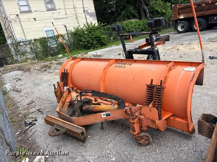 image for item FB8825 2008 Wausau R3610H snow plow
