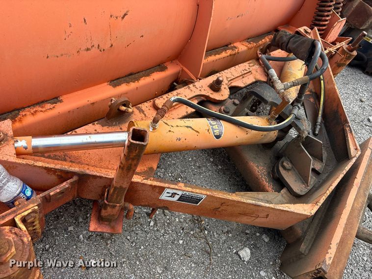 image for item FB8825 2008 Wausau R3610H snow plow