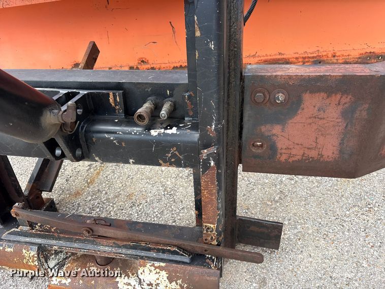 image for item FB8825 2008 Wausau R3610H snow plow