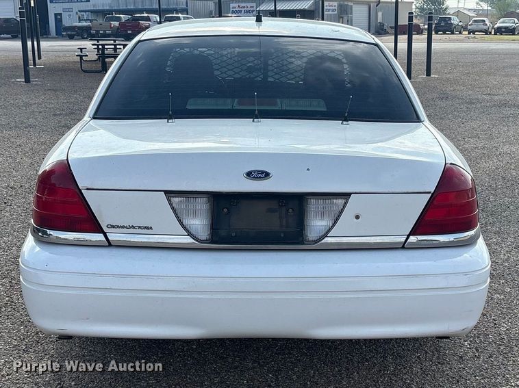image for item FC2281 2007 Ford Crown Victoria 