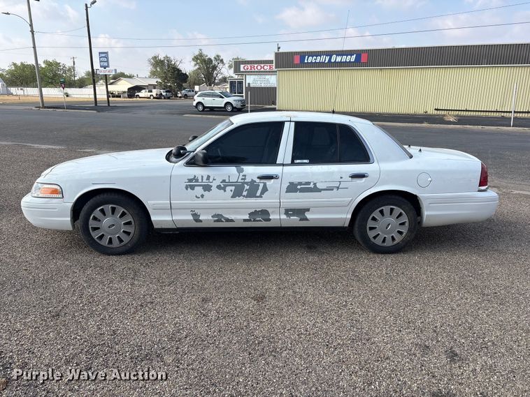 image for item FC2281 2007 Ford Crown Victoria 