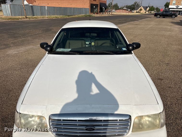 image for item FC2281 2007 Ford Crown Victoria 