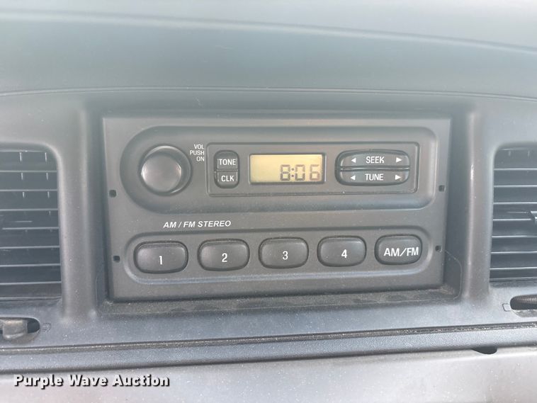 image for item FC2281 2007 Ford Crown Victoria 