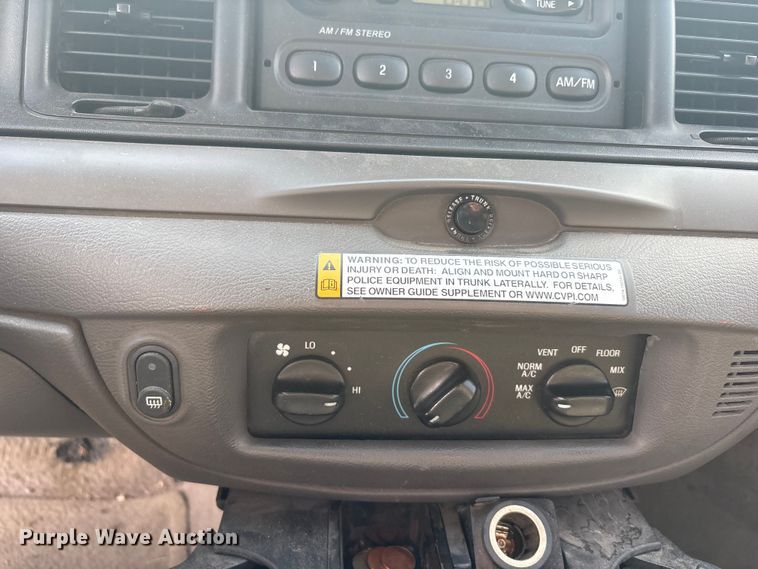 image for item FC2281 2007 Ford Crown Victoria 