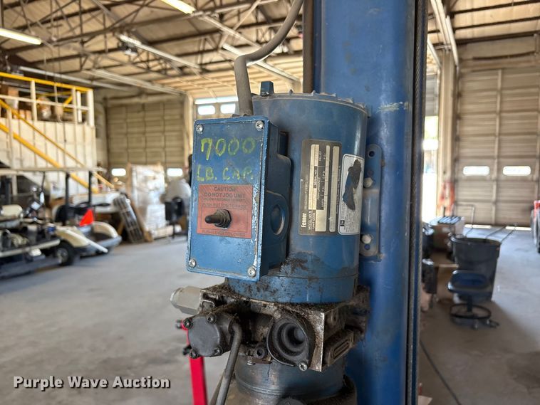 image for item FC2283 Rotary lift two post automotive lift