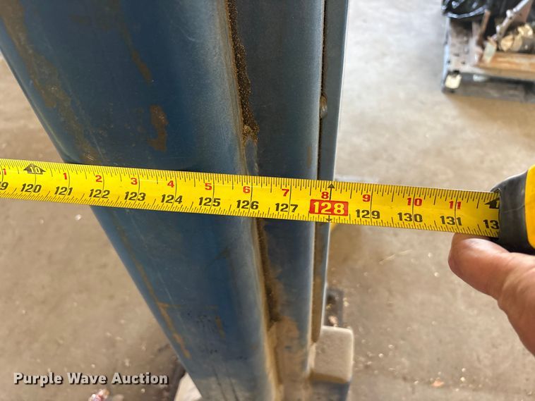 image for item FC2283 Rotary lift two post automotive lift
