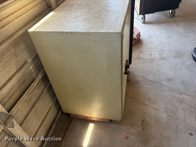 image for item FC2286 Mosler safe