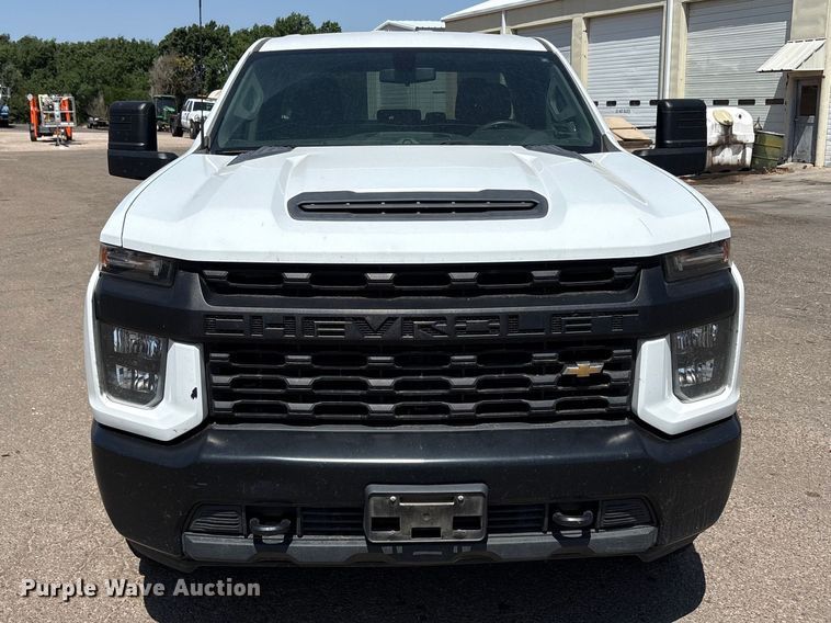 image for item FC2287 2020 Chevrolet Silverado 2500HD Crew Cab pickup truck
