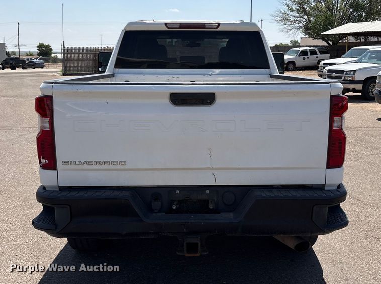 image for item FC2287 2020 Chevrolet Silverado 2500HD Crew Cab pickup truck