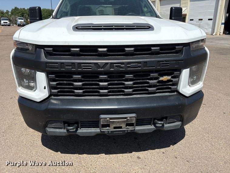image for item FC2287 2020 Chevrolet Silverado 2500HD Crew Cab pickup truck