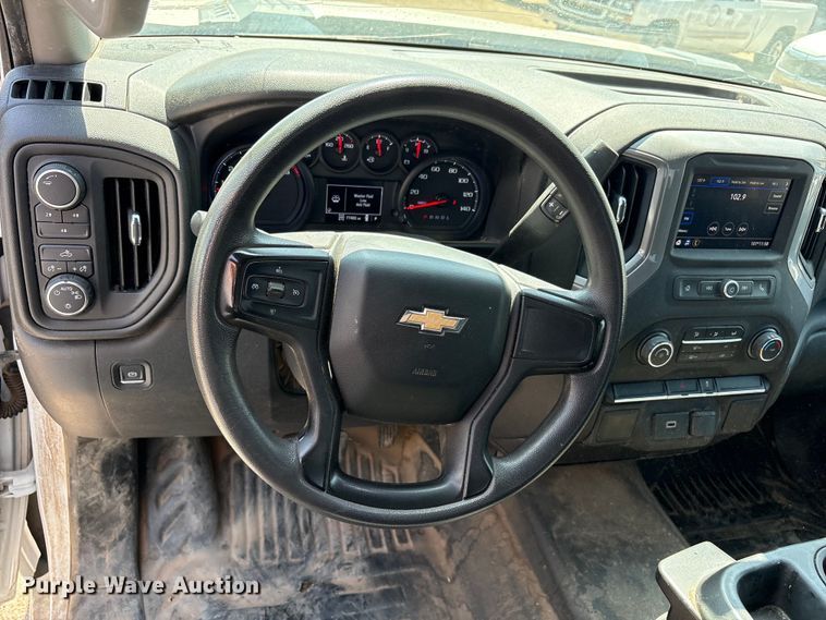 image for item FC2287 2020 Chevrolet Silverado 2500HD Crew Cab pickup truck