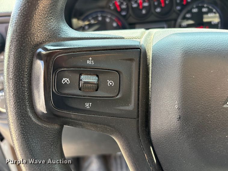 image for item FC2287 2020 Chevrolet Silverado 2500HD Crew Cab pickup truck