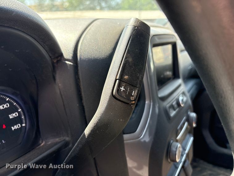 image for item FC2287 2020 Chevrolet Silverado 2500HD Crew Cab pickup truck