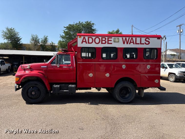 image for item FC2288 1996 Ford F800 bus