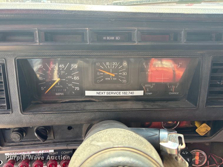 image for item FC2288 1996 Ford F800 bus