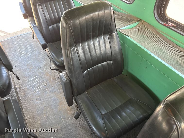 image for item FC2288 1996 Ford F800 bus